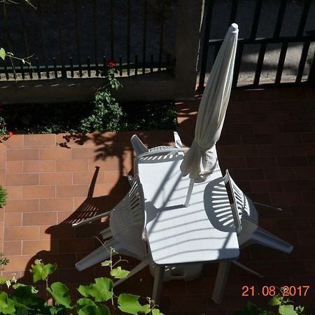 Willa Casa Lia Marina Di Carrara Zewnętrze zdjęcie