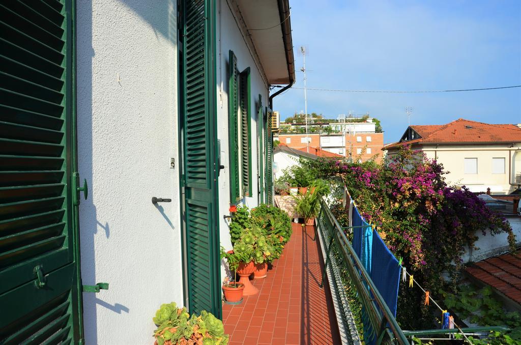 Willa Casa Lia Marina Di Carrara Zewnętrze zdjęcie