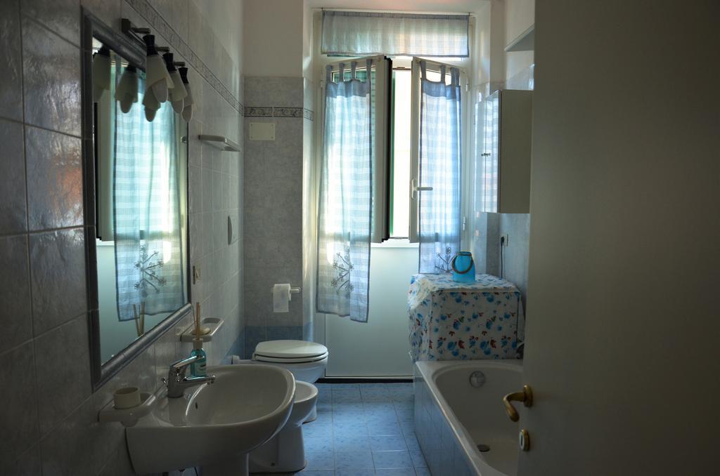 Willa Casa Lia Marina Di Carrara Zewnętrze zdjęcie